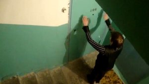 Одержимая соседнка! Вселился бес!