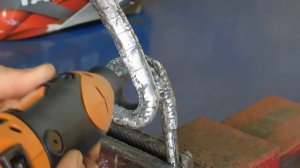 Кобра из металла!