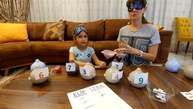 ЧЕЛЛЕНДЖ угадай руками что в коробке. смотреть онлайн