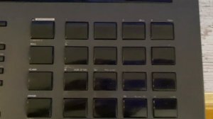 Roland R-8 Drum machine , Human Feel