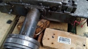 Суппортная группа и низ задней бабки 16к25. Состояние до ремонта.