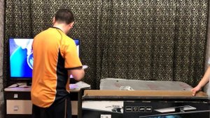 Приехал битый телевизор 49 дюймов от computerunivers ru