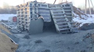 разорвало опалубки при заливке