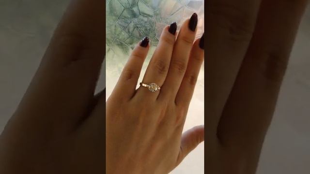 Помолвочное кольцо с камнем 7мм штучный бриллиант