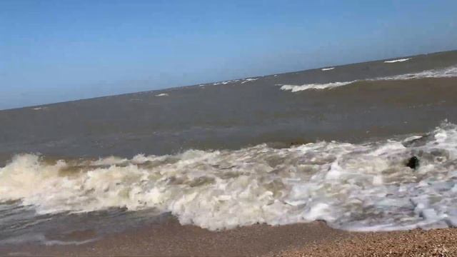 Путешествие на море, Должанская коса справа шторм слева штиль, как так бывает?