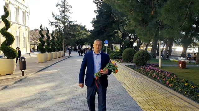 #8марта Весенний Геленджик! Поздравляем с праздником! недвижимость геленджика смотреть онлайн