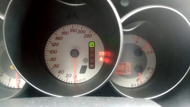 Mazda 3 дергается стрелка температуры охлаждающей жидкости при включении выключении зажигания