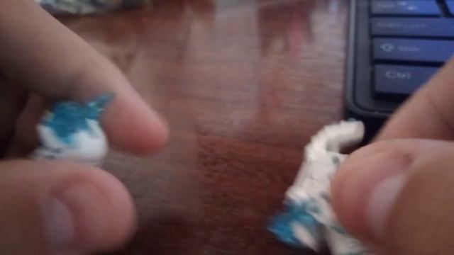 ЧТО ДЕЛАТЬ ЕСЛИ ЛЕГО ДЕТАЛЬ ПРИЧЕСКИЛИ ИЛИ ШЛЕМА ПЛОХО ДЕРЖИТСЯ НА ГОЛОВЕ ФИГУРКИ смотреть онлайн