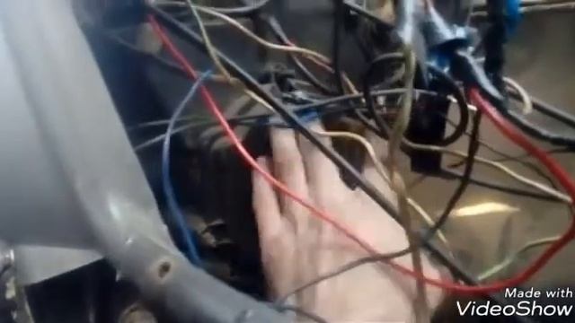 Как снять двигатель отопителя салона