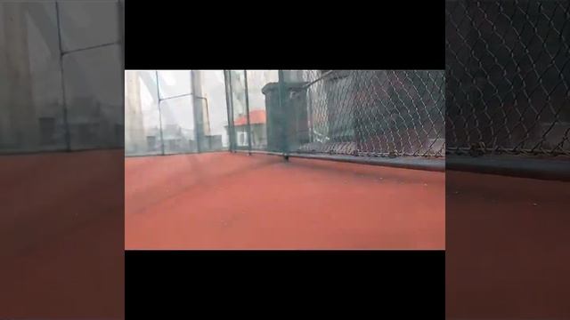 Легкие дышащие кроссовки