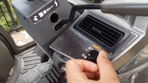 Видеообзор японского трактора ISEKI GEAS TG33F