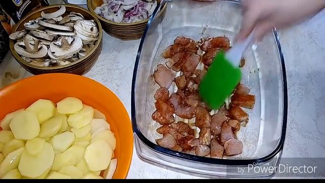 Обед для всей семьи...Вкусная ЗАПЕКАНКА с ЧУДО СОУСОМ. смотреть онлайн