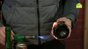 Как сделать светильник ИЗ СТЕКЛЯННОЙ БУТЫЛКИ / Как отрезать у стеклянной бутылки дно. Рабочий способ