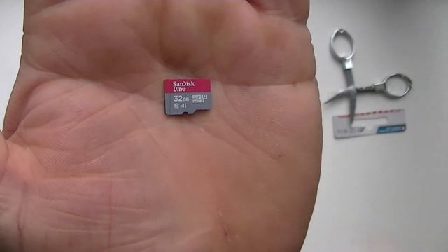 SanDisk Micro SDHC UHS-1 с Gearbest