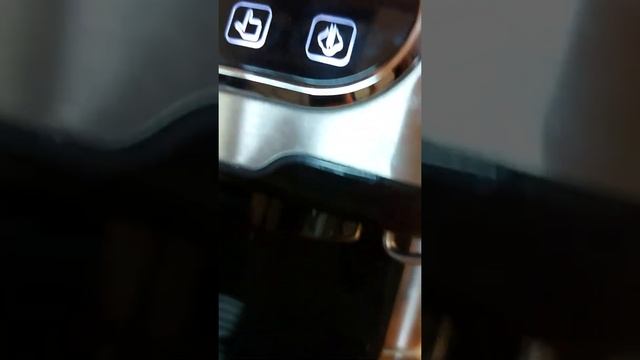 Gorenje ESCM15DBK aparat za espresso kafu смотреть онлайн