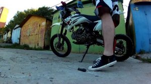 PitsterPro "троит", чихает, плюётся бензином в обратку.