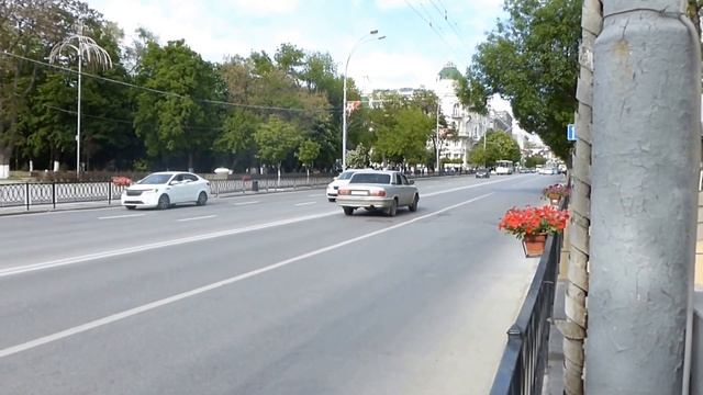 г. Ростов-на-Дону, Соборный после реконструкции в центре города, 4.05.2016 смотреть онлайн