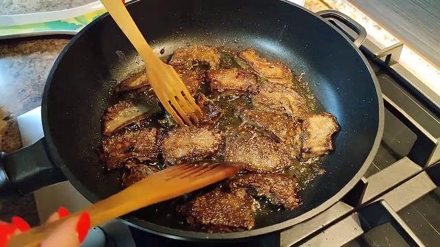Печень Жареная с Луком! Нежная и Сочная! Вкусно и Просто! Как Пожарить Печень!