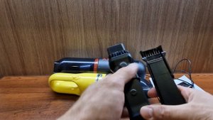 Автомобильные беспроводные пылесосы Karcher CVH2 и BASEUS A7.