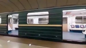 Метро. Московский метрополитен. Вагоны метро. Станция метро