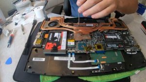 Обслуживание системы охлаждения ноутбука MSI GP75 Leopard 10SFK