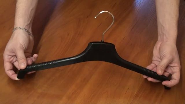 Как подобрать плечики для женской одежды? смотреть онлайн