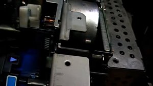 Принтер HP 2550 печатает только жёлтым цветом ремонт проблемы