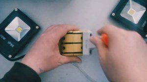 Как подключить Реверсивный Рубильник 380 вольт на 220