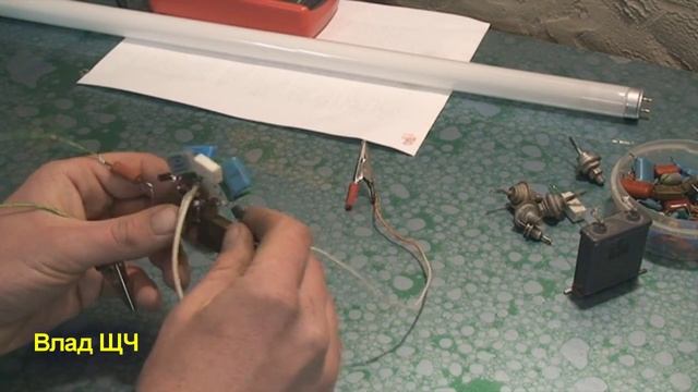 Подключение сгоревшей лампы дневного света. Вторая жизнь люминесцентных ламп. Схема подключения смотреть онлайн