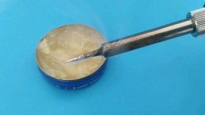 How to clean solder iron tip