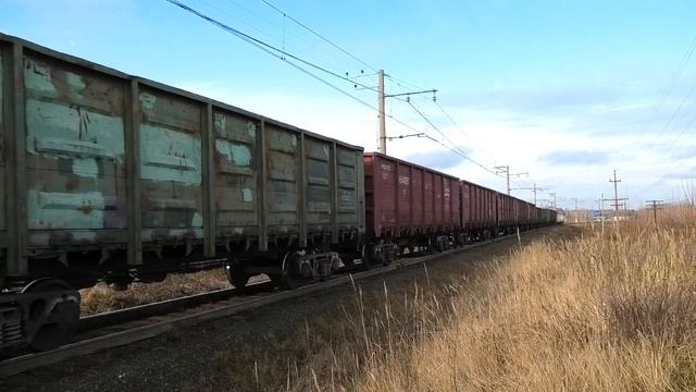 "Давненько не было и вот ..." 2ЭС6-410 "Синара" с грузовым поездом смотреть онлайн