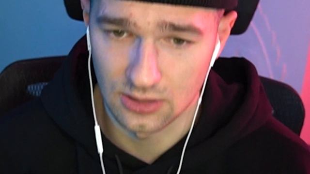 Я выбил ВСЕ БЕСПЛАТНЫЕ КАРТОЧКИ В FIFA22 и они ИМБА? смотреть онлайн