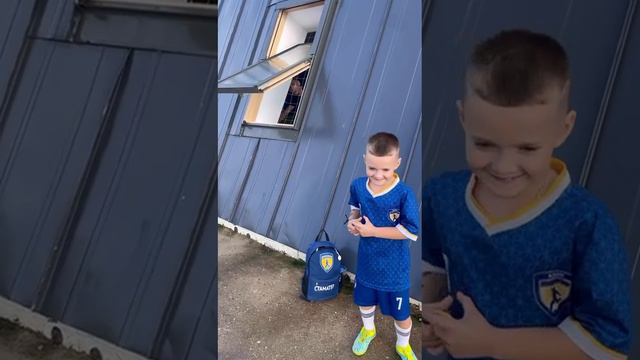 Блогер миллионник 😀