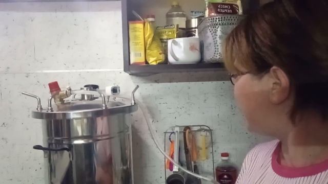 Автоклав Булат, первый запуск. Шесть рецептов тушенки.Соня, хрюня женихи. смотреть онлайн