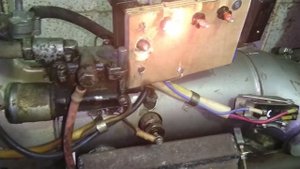 отопление в гараже, печка с ЗАЗа! капельная печь.!