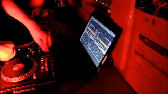 WARNING DJ IN ACTION: DJ HOSEPIPE смотреть онлайн