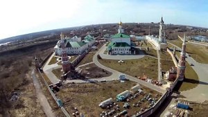 Старо Голутвинский монастырь с высоты птичьего полета. (Коломна)