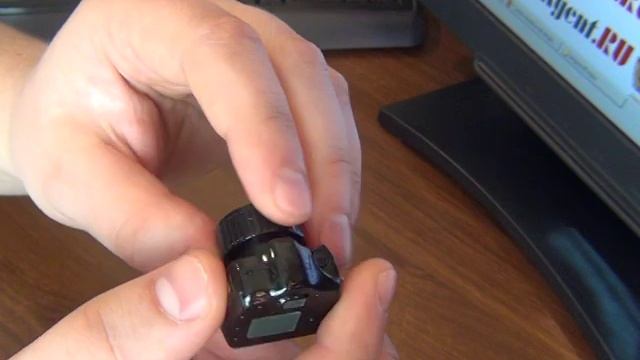 Самая маленькая видеокамера в Мире RS101 скрытая камера смотреть онлайн