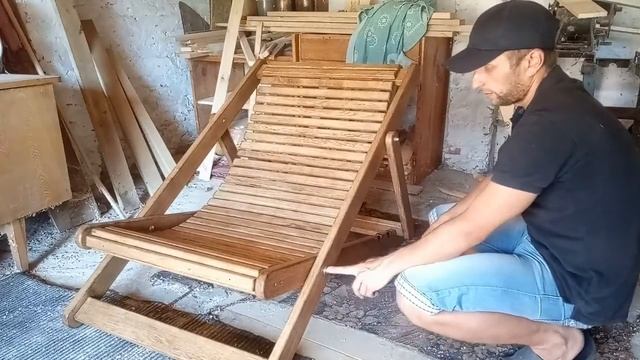 Розкладний дерев'яний шезлонг різновид та удосконалення смотреть онлайн