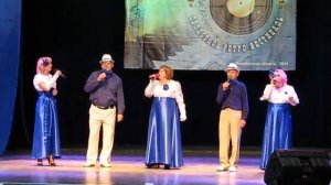 Балагуры - Тополя (Тополя в город мой влюбленные).