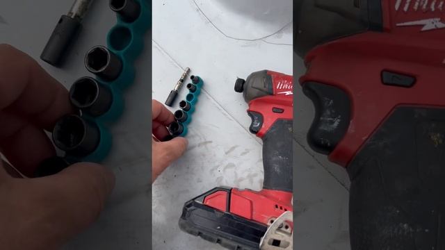 must have tool Makita socket set ￼