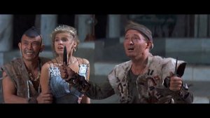 Конан-разрушитель метание ножа (Conan the Destroyer, 1984)