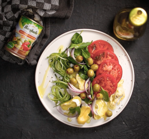 BONDUELLE  ТЁПЛЫЙ САЛАТ С ЖАРЕНЫМ СЫРОМ И ОЛИВКАМИ С ПАПРИКОЙ в SLAVA POZDNYAKOV STUDIO