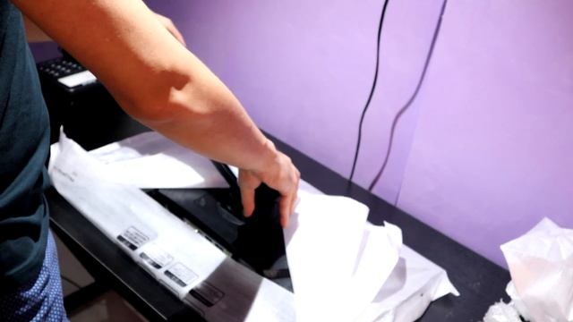 ASUS VG258QR Gaming Monitor | What's in the Box? смотреть онлайн