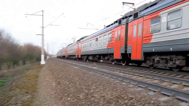 ЭД4М-0391 "Спутник" близ о.п. Семхоз смотреть онлайн