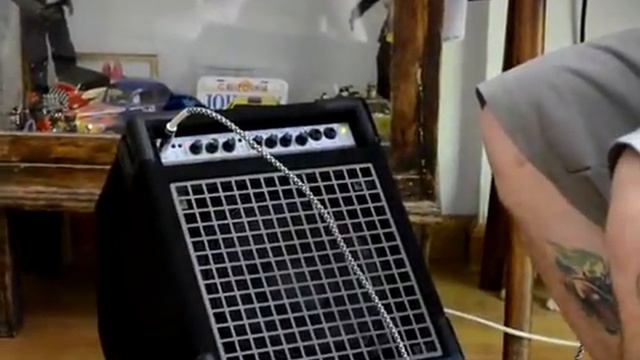 Gallien krueger BACKLINE 110 смотреть онлайн