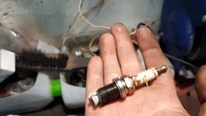 Свечи BUGAETS 25000км выкинул в помойку, 3й обзор