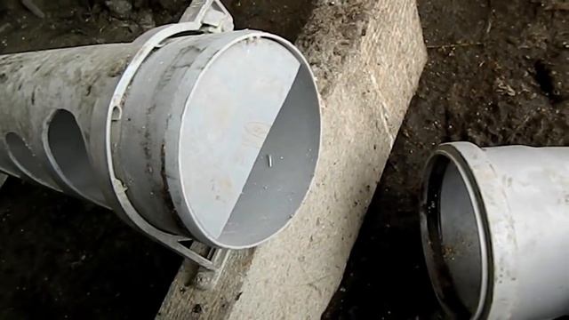 Бункерные кормушки для кур своими руками.