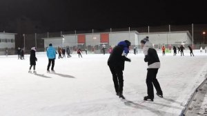 Корпоративное катание на коньках в Москве