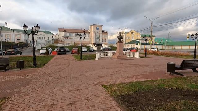 РУССКИЕ МАРИЙЦЫ И ТАТАРЫ ПЕРВЫЙ РАЗ В ЧЕБОКСАРАХ смотреть онлайн